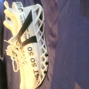 Mens just soso athletic shoes